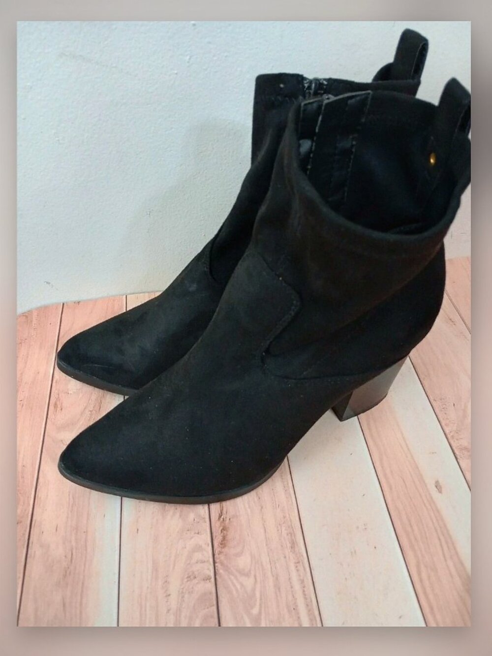 Fashion Nova Women's Size 10 Black Boots